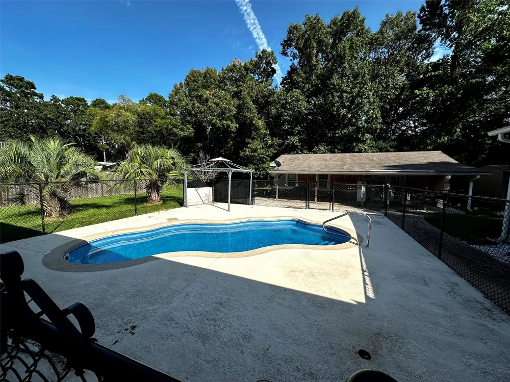 629 Hidden Oaks Drive Point Blank, TX 77364