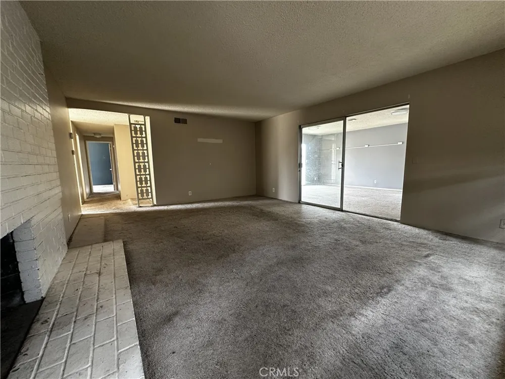 5751 Castle Drive Huntington Beach, CA 92649