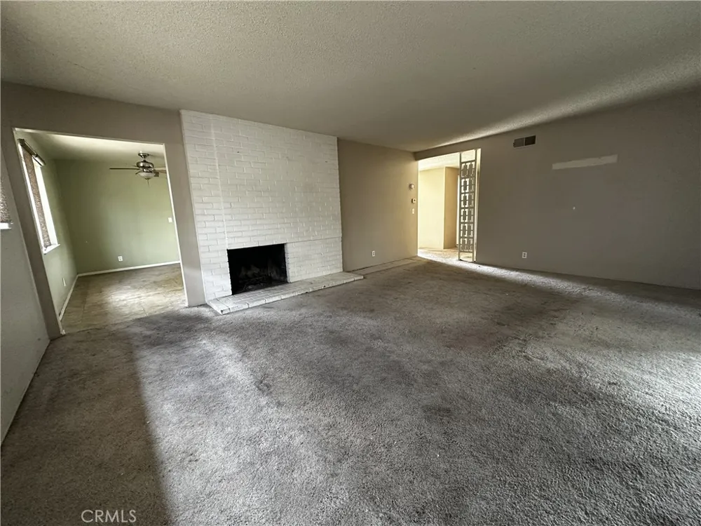 5751 Castle Drive Huntington Beach, CA 92649