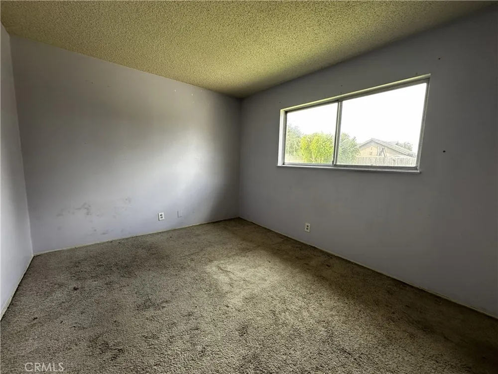5751 Castle Drive Huntington Beach, CA 92649