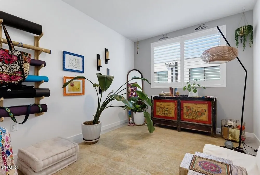11618 Colfax Meadow Lane Los Angeles, CA 91604
