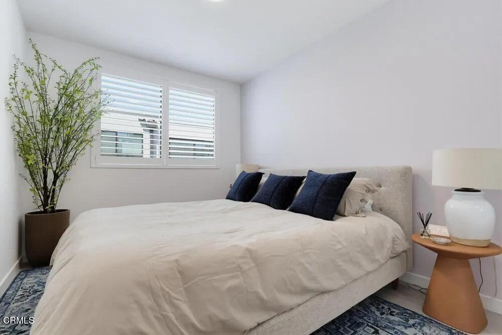 11618 Colfax Meadow Lane Los Angeles, CA 91604
