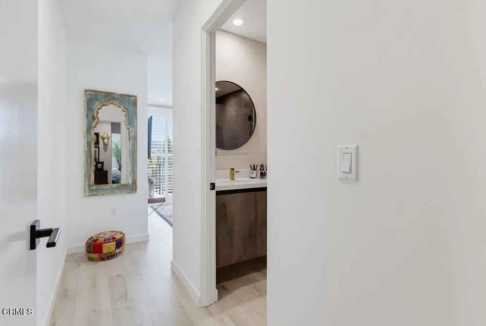 11618 Colfax Meadow Lane Los Angeles, CA 91604