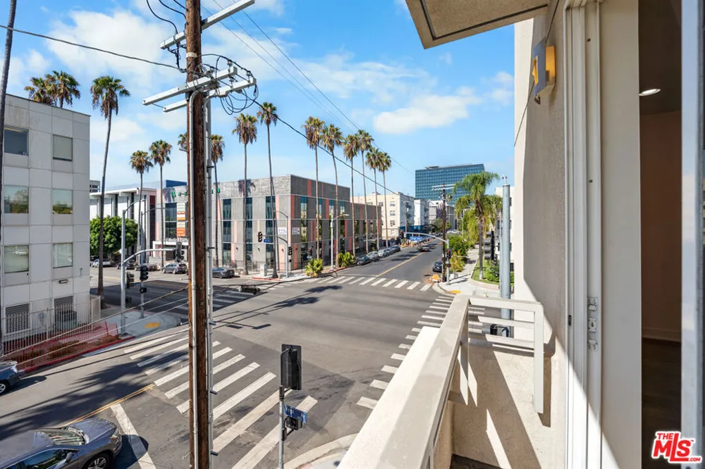 436 S Virgil Avenue #312 Los Angeles, CA 90020