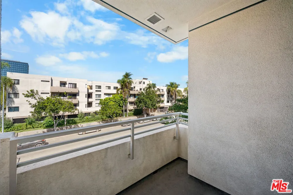 436 S Virgil Avenue #312 Los Angeles, CA 90020
