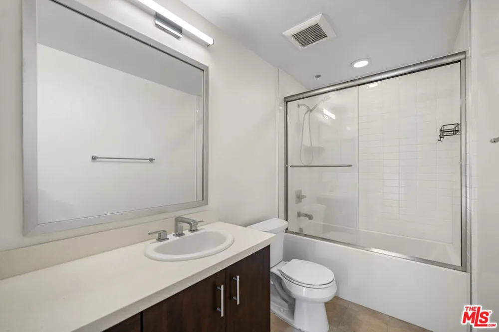 436 S Virgil Avenue #312 Los Angeles, CA 90020