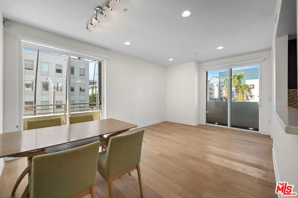436 S Virgil Avenue #312 Los Angeles, CA 90020