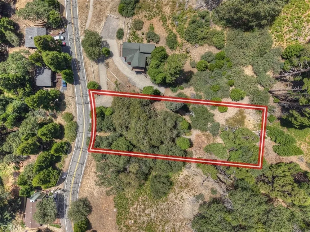 31070 Old City Creek Running Springs, CA 92382