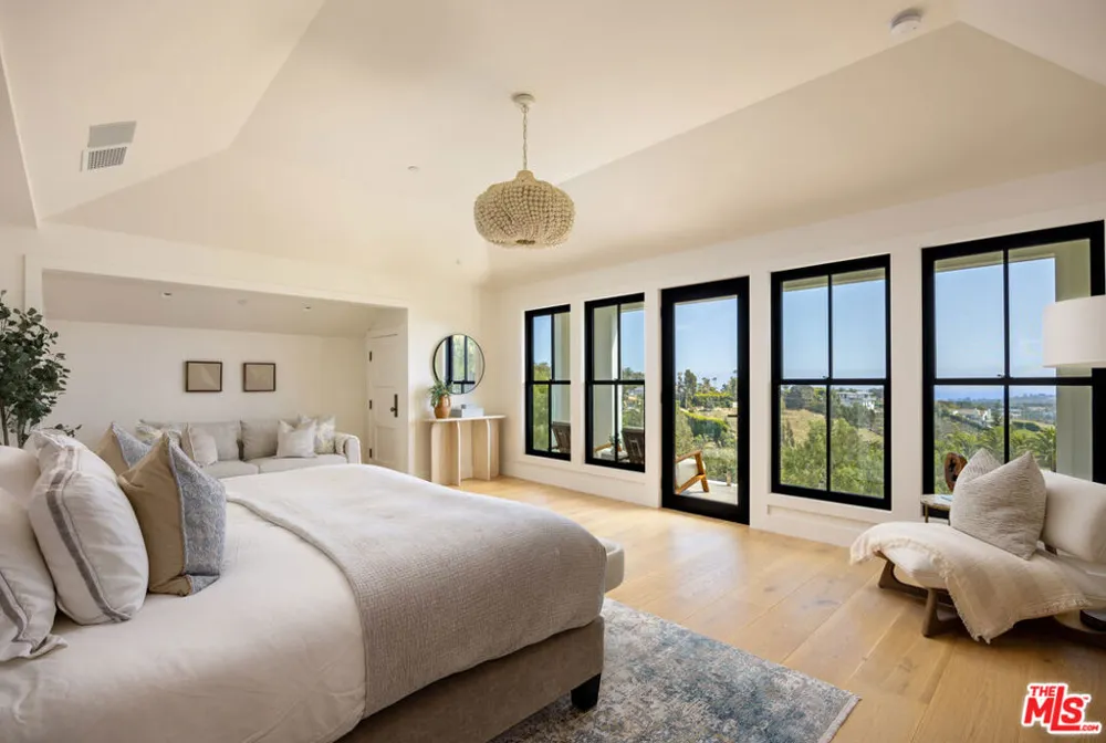 5944 Cavalleri Road Malibu, CA 90265