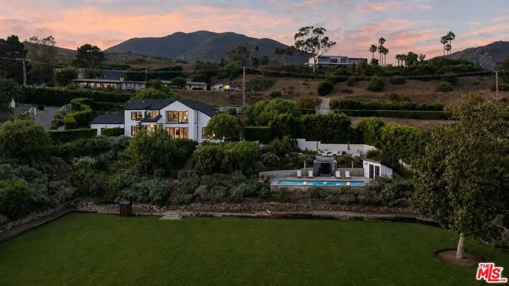 5944 Cavalleri Road Malibu, CA 90265