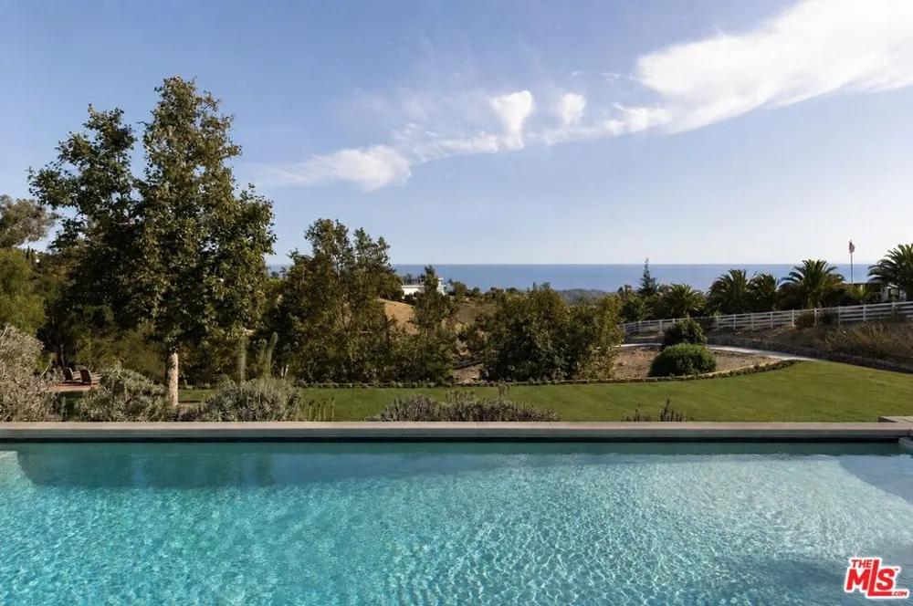 5944 Cavalleri Road Malibu, CA 90265