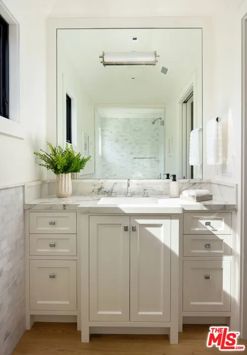 5944 Cavalleri Road Malibu, CA 90265
