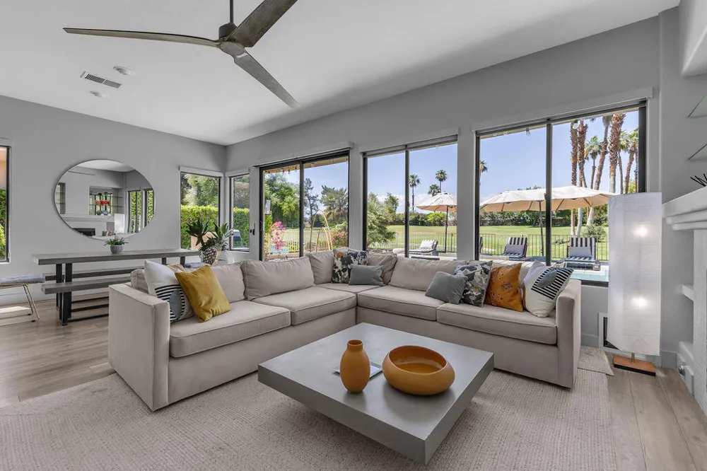 93 Kavenish Drive Rancho Mirage, CA 92270