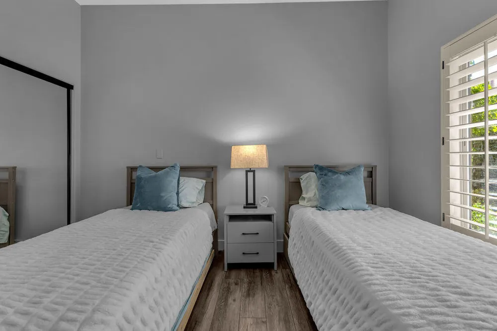 93 Kavenish Drive Rancho Mirage, CA 92270