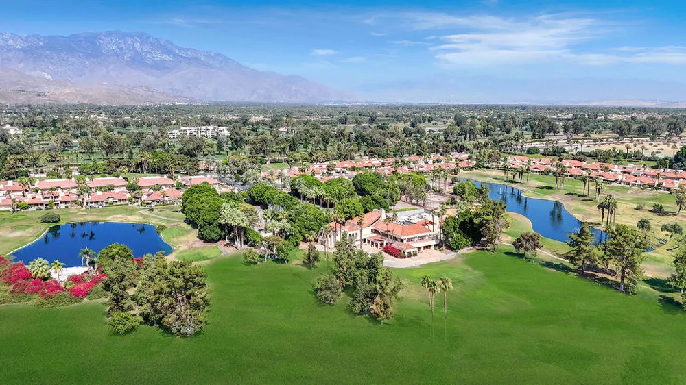 93 Kavenish Drive Rancho Mirage, CA 92270