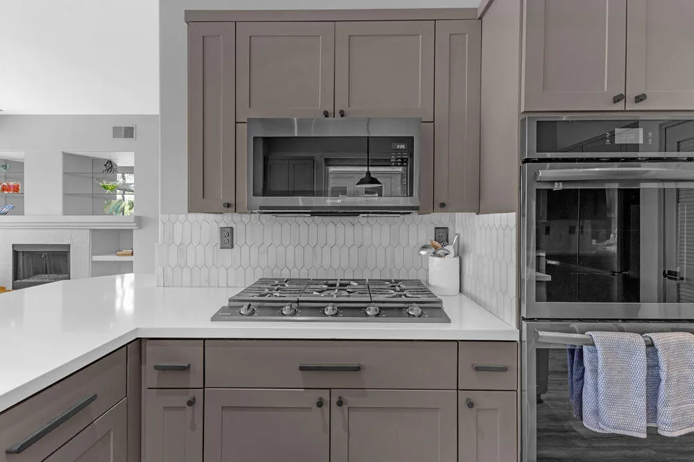 93 Kavenish Drive Rancho Mirage, CA 92270