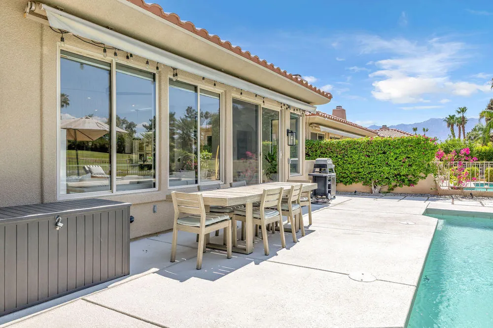 93 Kavenish Drive Rancho Mirage, CA 92270