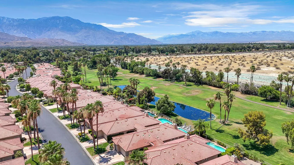 93 Kavenish Drive Rancho Mirage, CA 92270