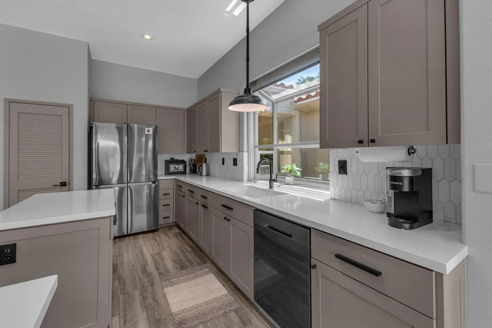 93 Kavenish Drive Rancho Mirage, CA 92270