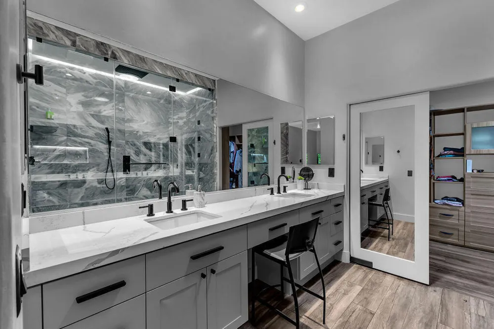 93 Kavenish Drive Rancho Mirage, CA 92270