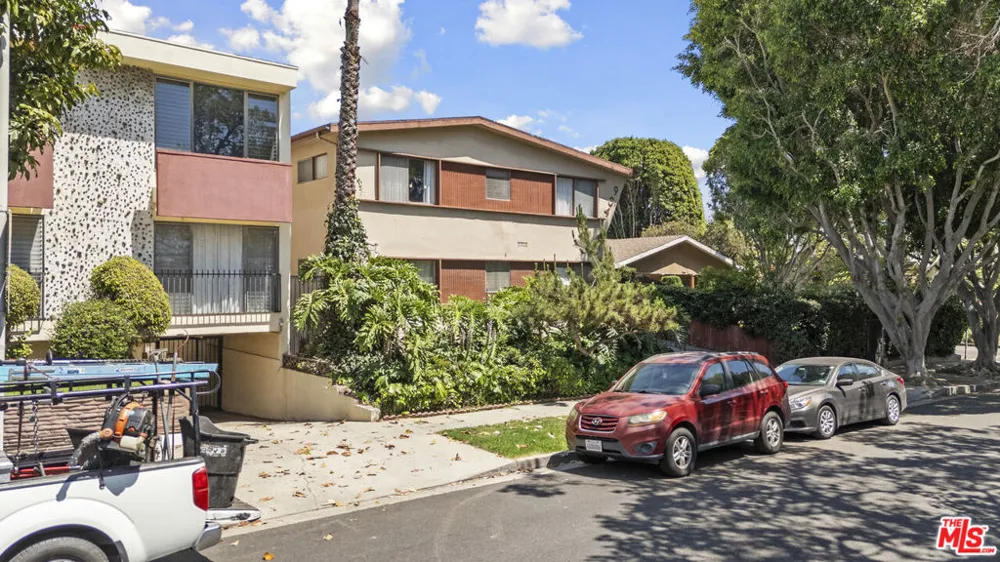 904 Spaulding Avenue West Hollywood, CA 90046