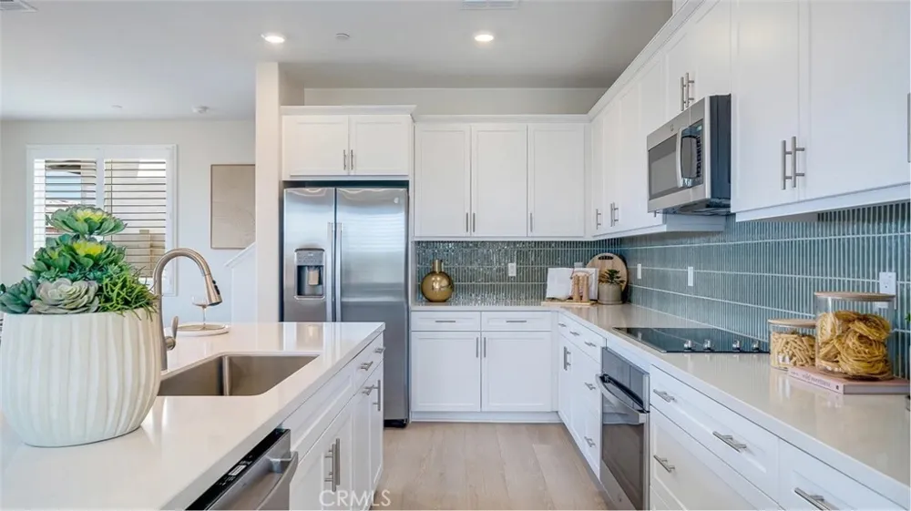 3218 Sprout Paseo Ontario, CA 91761