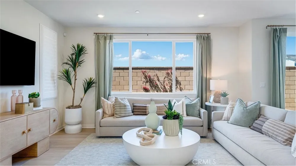 3218 Sprout Paseo Ontario, CA 91761
