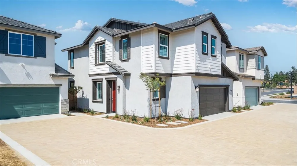 3218 Sprout Paseo Ontario, CA 91761