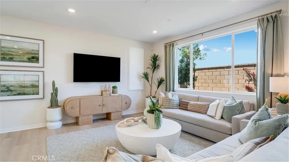 3218 Sprout Paseo Ontario, CA 91761