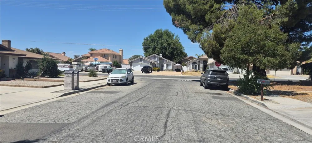 855 CAMEO AVENUE Hemet, CA 92543