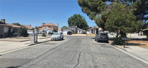 855 CAMEO AVENUE