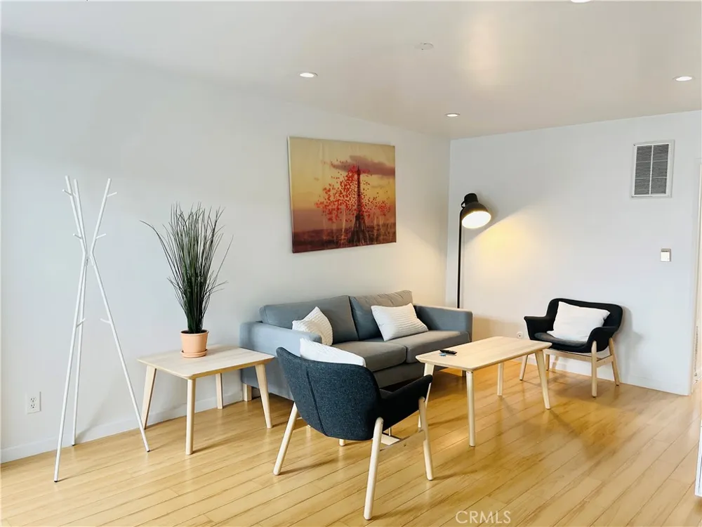 3864 Inglewood Boulevard #7 Mar Vista, CA 90066
