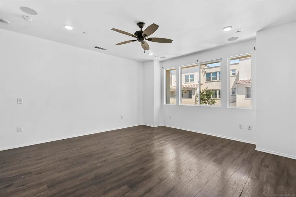 1207 Paseo Seashore #Unit 82 San Diego, CA 92154