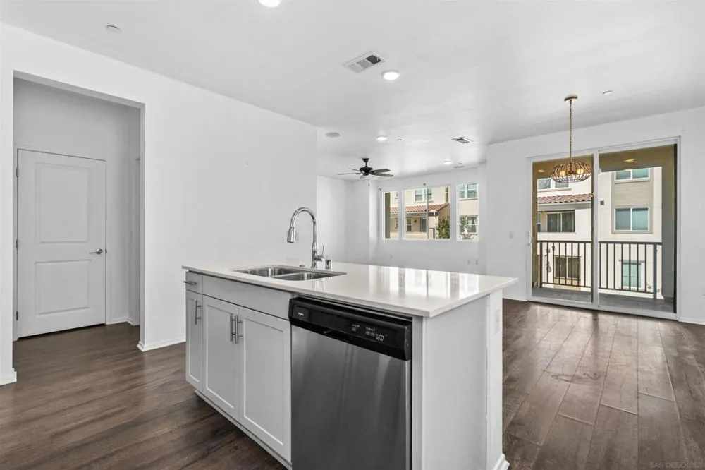 1207 Paseo Seashore #Unit 82 San Diego, CA 92154