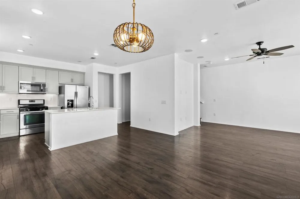 1207 Paseo Seashore #Unit 82 San Diego, CA 92154