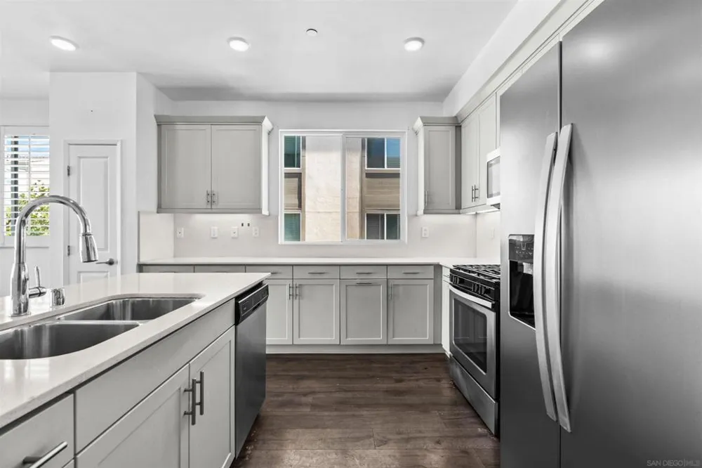 1207 Paseo Seashore #Unit 82 San Diego, CA 92154