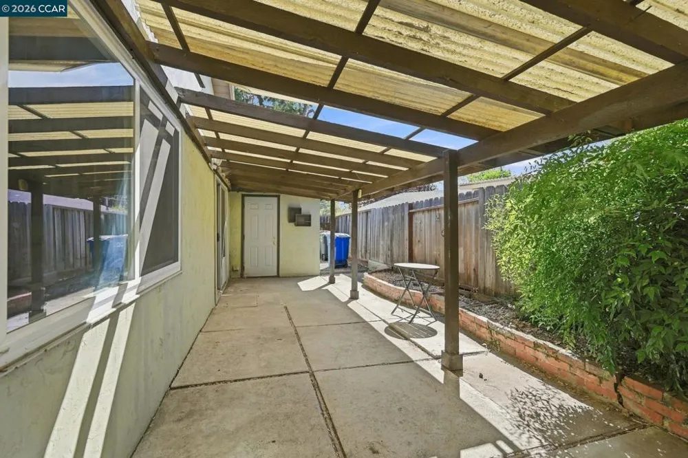 1401 Nicholas Dr Concord, CA 94520