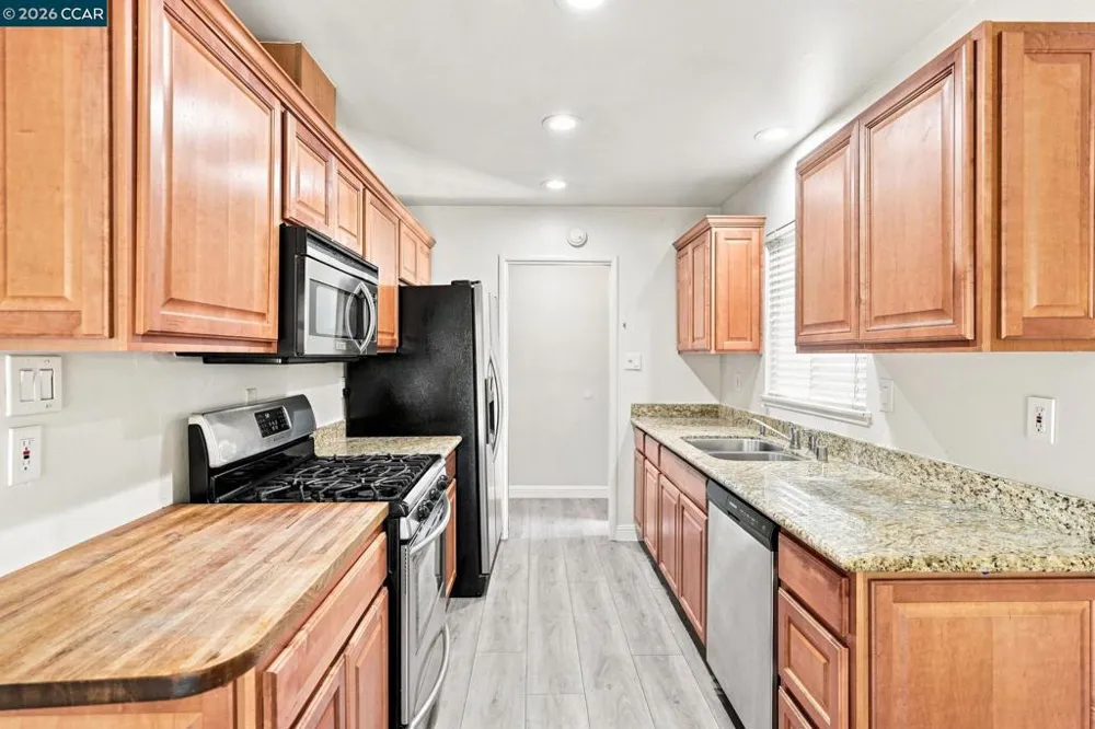 1401 Nicholas Dr Concord, CA 94520