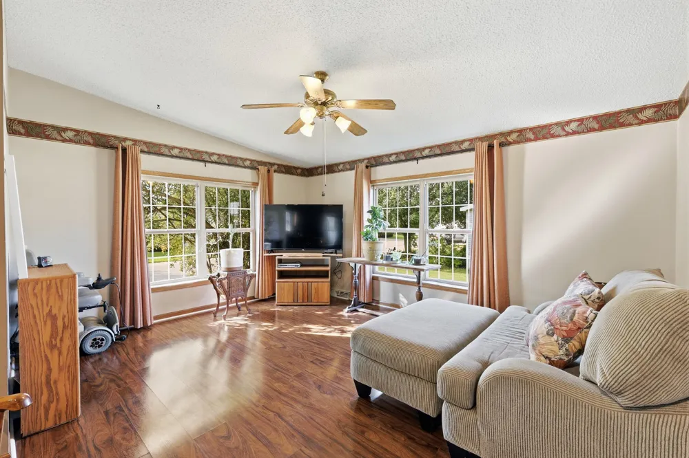 11778 Waverly Hbr Holland, MI 49424
