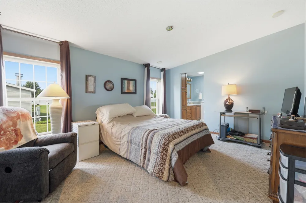 11778 Waverly Hbr Holland, MI 49424