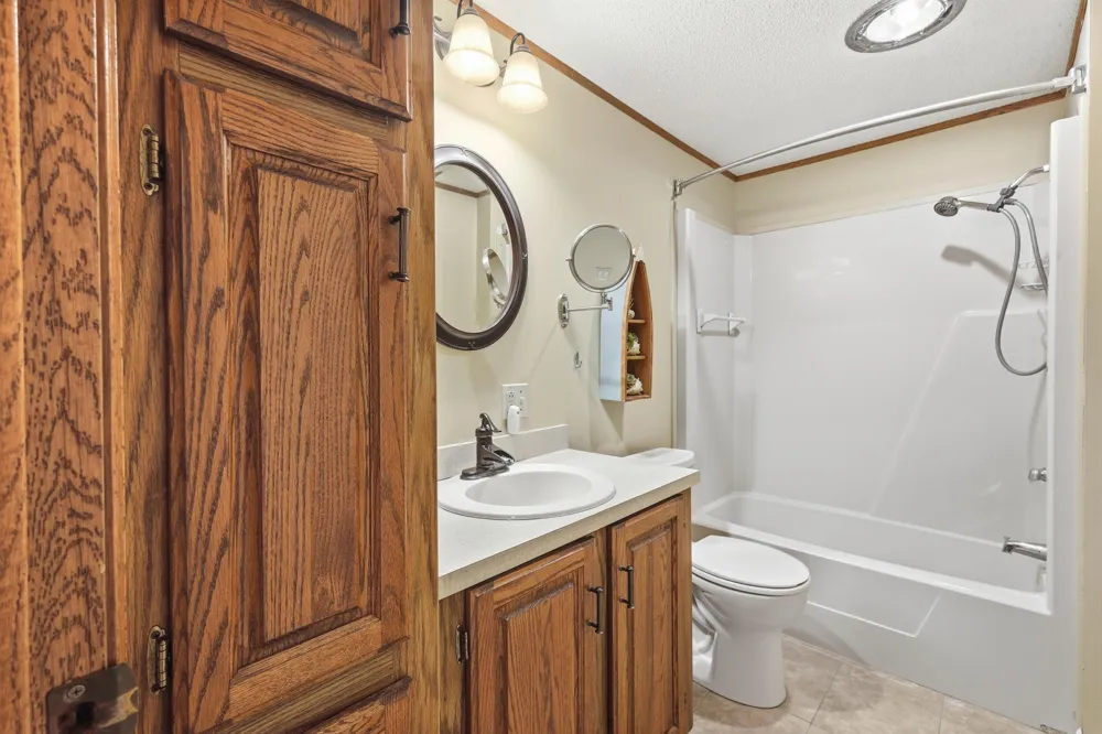 11778 Waverly Hbr Holland, MI 49424