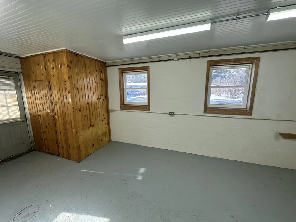 14947 W Michigan Avenue Marshall, MI 49068