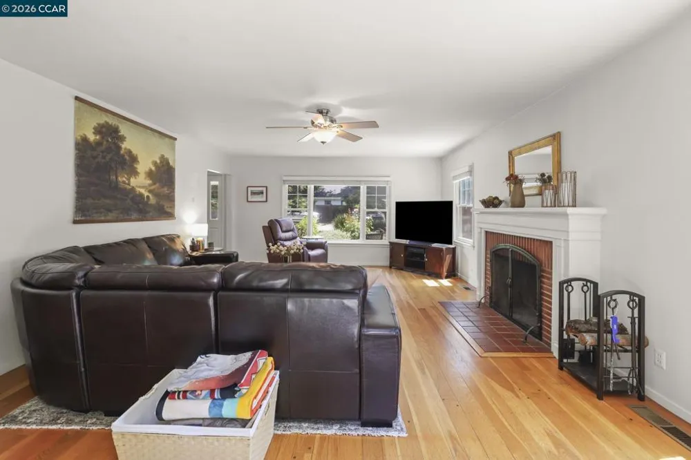 4510 Haag Road Martinez, CA 94553