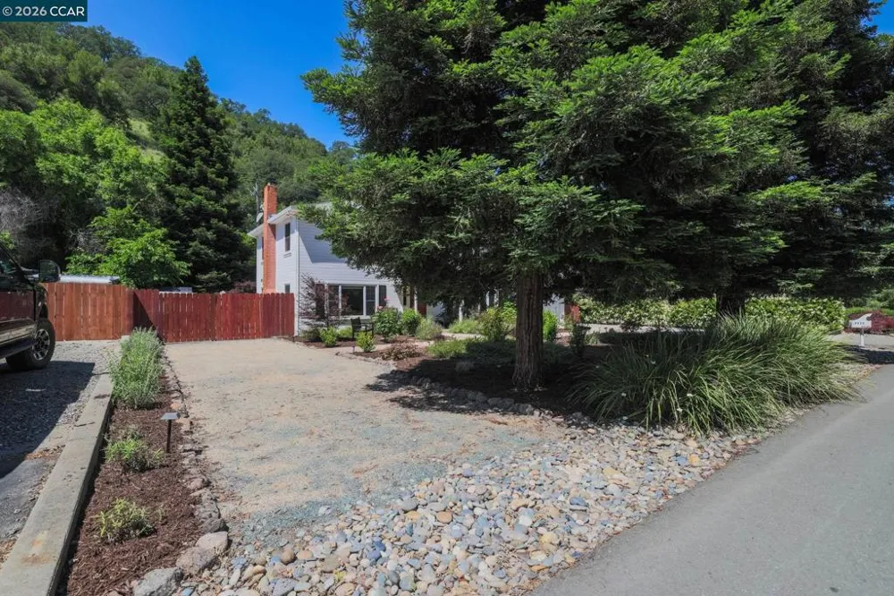 4510 Haag Road Martinez, CA 94553