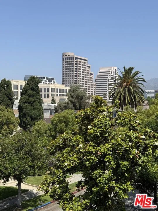 234 Kenwood Street #301 Glendale, CA 91206