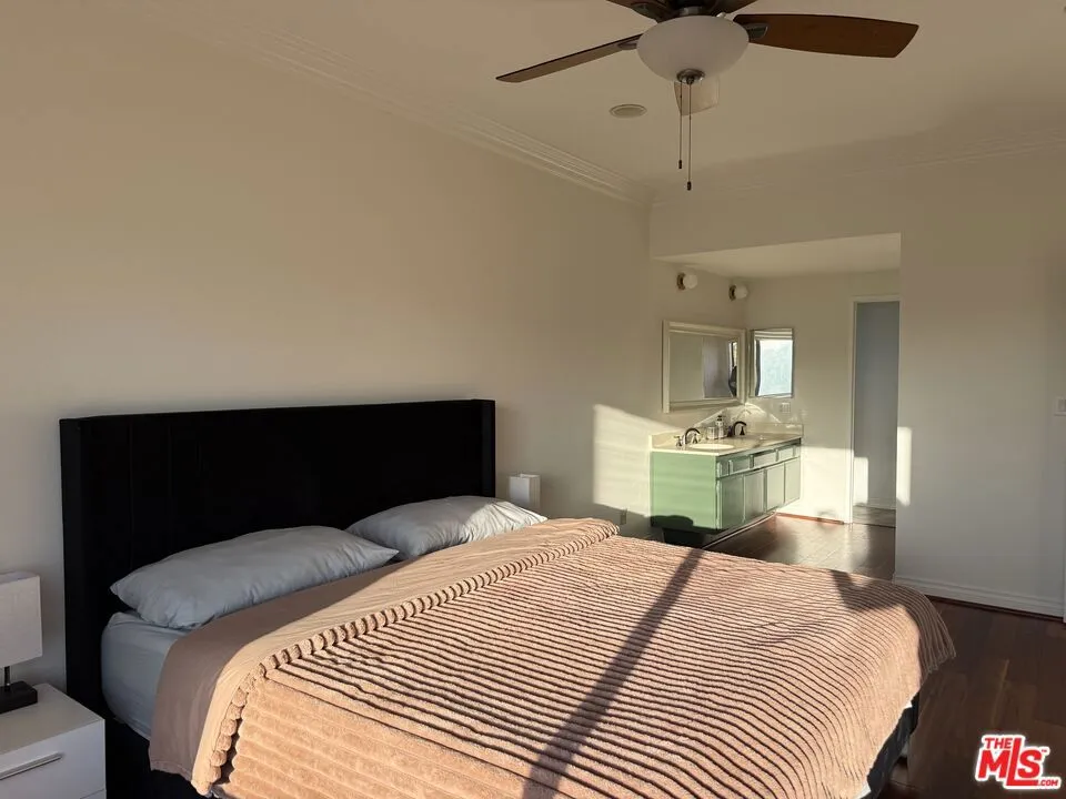 234 Kenwood Street #301 Glendale, CA 91206