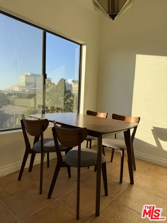 234 Kenwood Street #301 Glendale, CA 91206