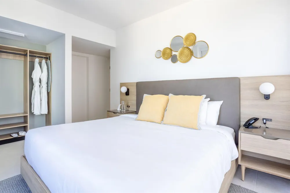 601 NE 1 AVENUE #3401 Miami, FL 33132