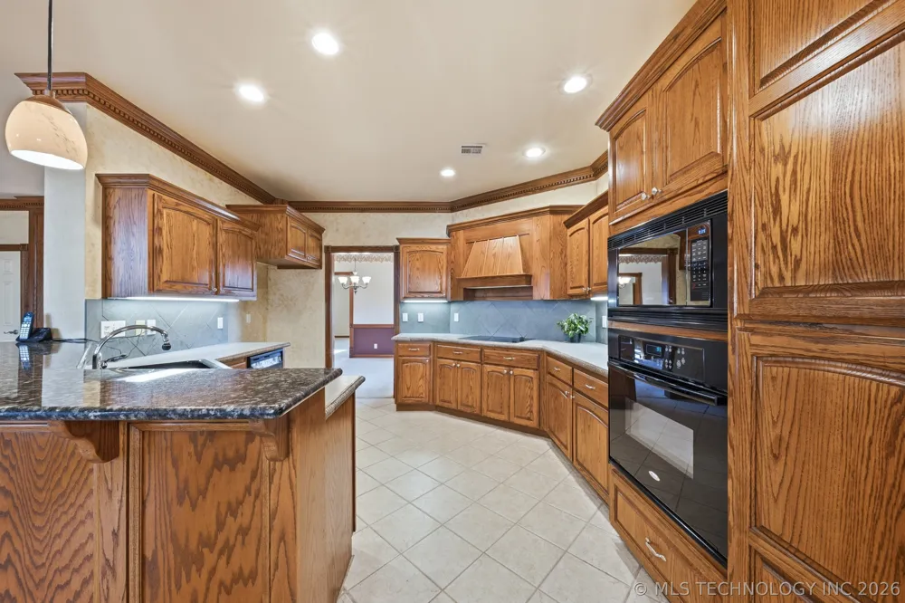 9318 138th East EastAvenue Owasso, OK 74055