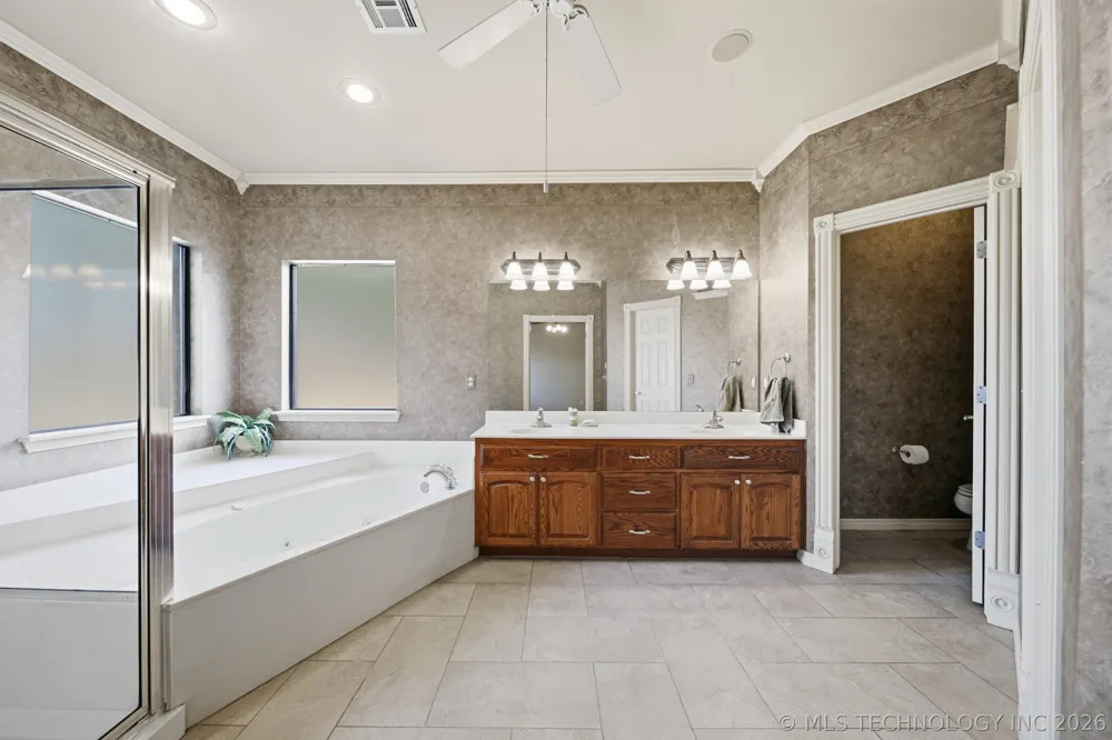 9318 138th East EastAvenue Owasso, OK 74055